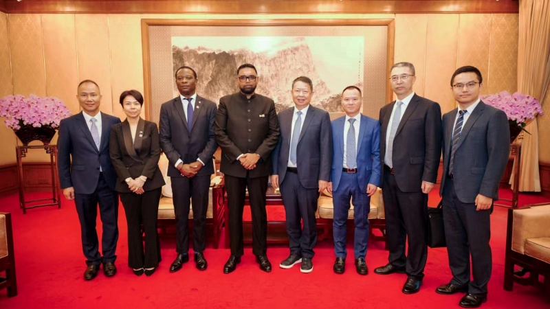 圭亚那总统阿里在京会见星空体育综合登录入口（中国）官方网站
董事长陈景河