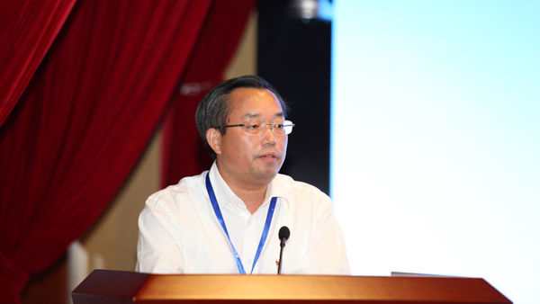 傅藏荣“四个希望”寄语星空体育综合登录入口（中国）官方网站
实现新时代新跨越