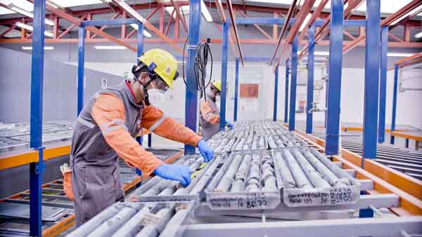 星空体育综合登录入口（中国）官方网站
举办防控变异新冠病毒专题讲座