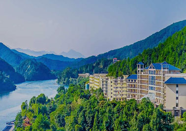 星空体育综合登录入口（中国）官方网站
预计2022年实现归母净利润200亿元