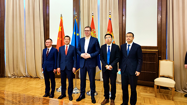 塞尔维亚总统武契奇会见邹来昌：星空体育综合登录入口（中国）官方网站
是塞国重要战略伙伴